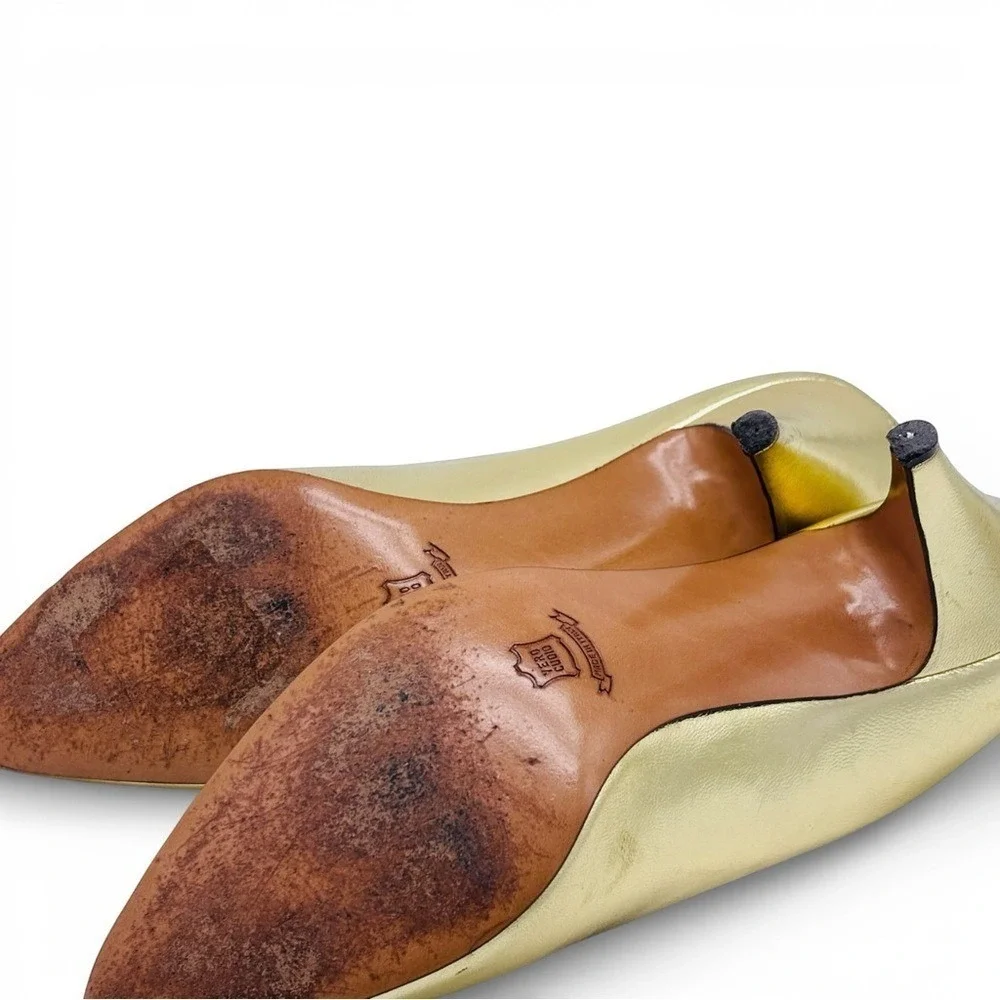 Vintage 80s metallic gold pumps by‎ Italian designer Julianelli 7
